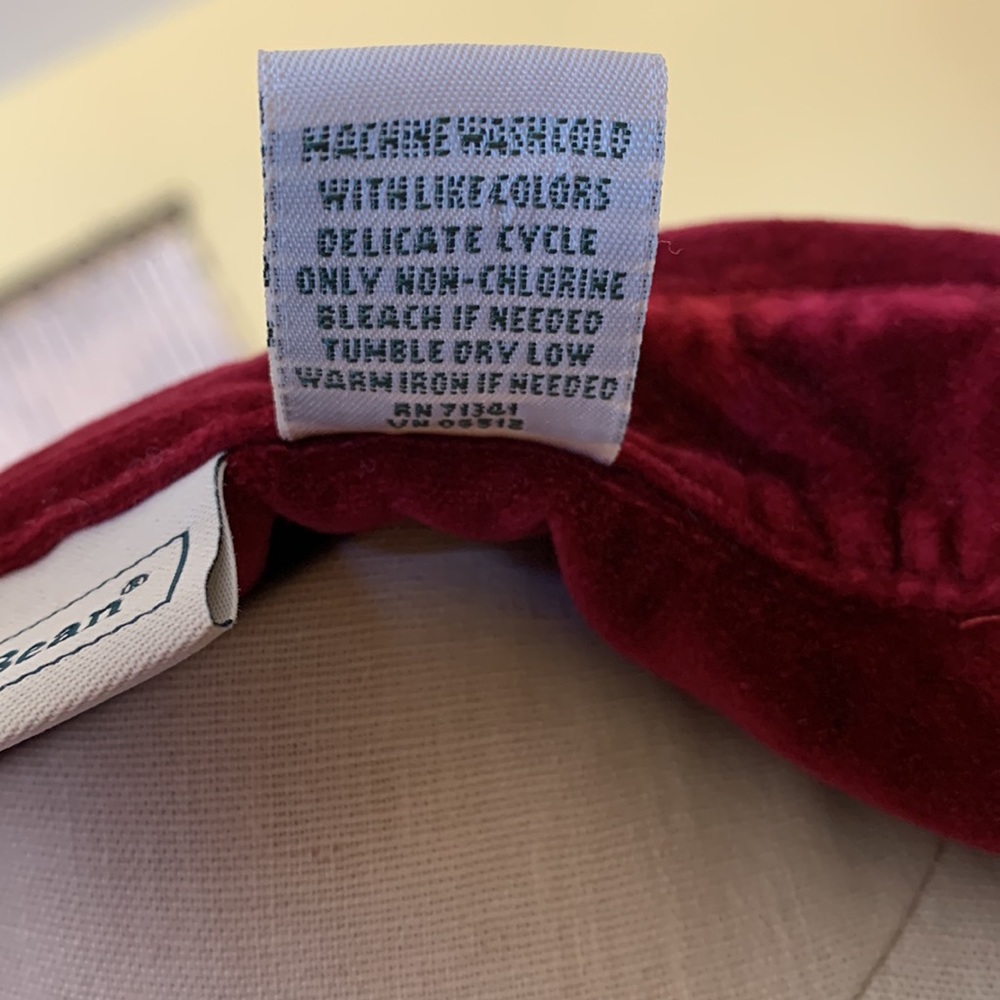 LLBean, Maroon Velvet Long Sleeve Stretch Button Down Shirt. Women’s Small - Picture 8 of 9